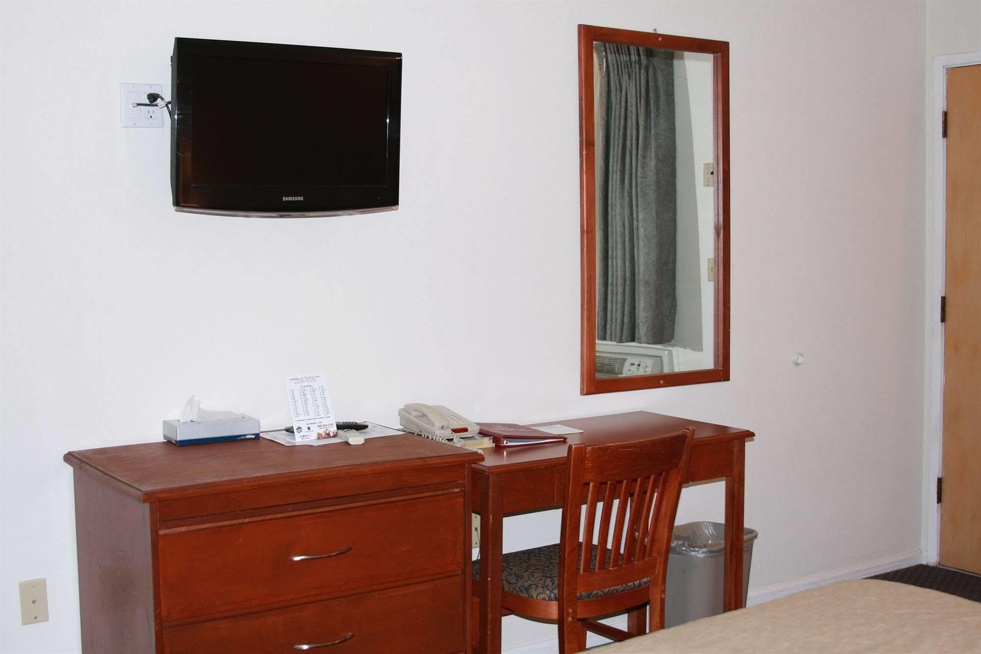 America Travel Inn Pullman Extérieur photo